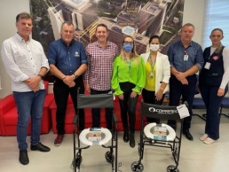 Copapel faz a doação de cadeiras para o Hospital Regional